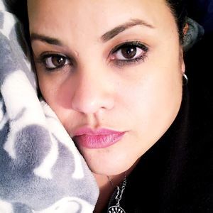 Meet your Posher, Dennise